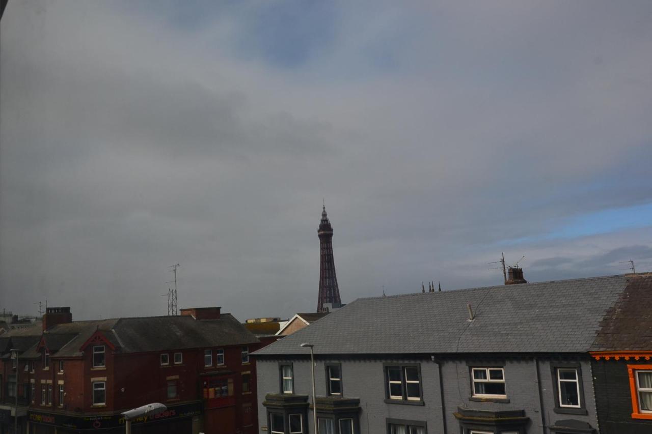 Hotel 33 Blackpool Buitenkant foto